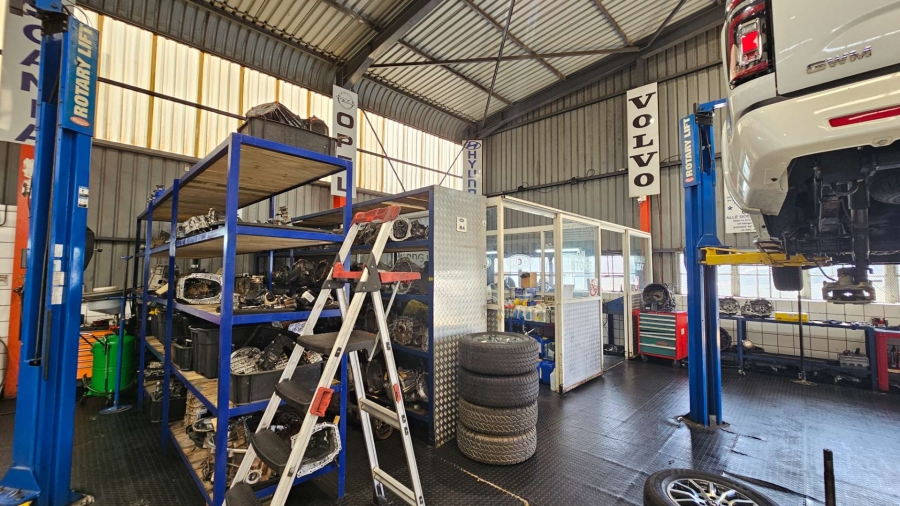 Commercial Property for Sale in Airport Industria Western Cape